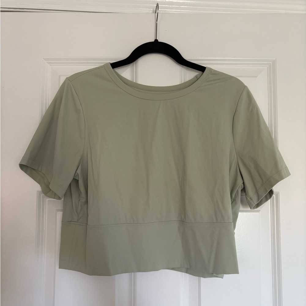 Cropped Short Sleeve Tee in Sage Green
